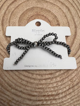 Load image into Gallery viewer, Faux Sterling Pearl Bow Stretch Bracelet