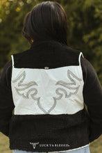 Load image into Gallery viewer, Contrast Black Sherpa Vest