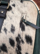 Load image into Gallery viewer, Cowhide laptop Bag