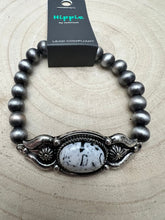 Load image into Gallery viewer, Faux White Buffalo and Sterling Pearl Stretch Bracelet