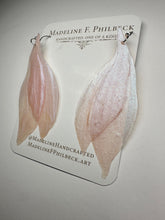 Load image into Gallery viewer, Wing51
