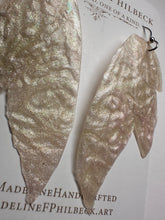 Load image into Gallery viewer, Wing109
