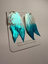 Load image into Gallery viewer, Wing154
