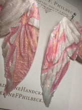 Load image into Gallery viewer, Wing98
