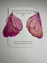 Load image into Gallery viewer, Wing73
