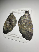 Load image into Gallery viewer, Wing81
