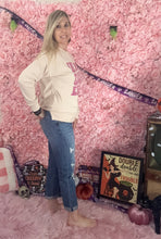 Load image into Gallery viewer, KanCan Boyfriend Distressed Jeans
