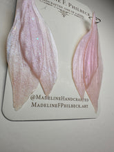 Load image into Gallery viewer, Wing51
