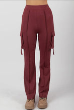 Load image into Gallery viewer, Burgundy Stretchy Cargo Pants 👖
