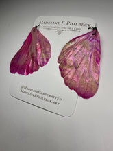 Load image into Gallery viewer, Wing73
