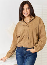 Load image into Gallery viewer, Textured Tan Jacket With Button Snaps
