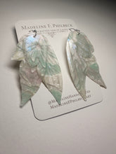 Load image into Gallery viewer, Wing97
