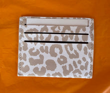 Load image into Gallery viewer, Leopard Print Thin Card Holders 🪪
