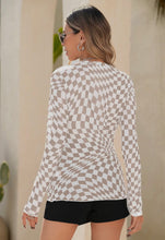 Load image into Gallery viewer, Tan/White Checkered Mesh Long Sleeve Top
