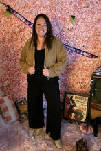 Load image into Gallery viewer, Textured Tan Jacket With Button Snaps
