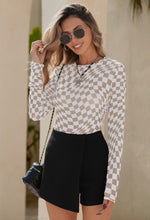 Load image into Gallery viewer, Tan/White Checkered Mesh Long Sleeve Top
