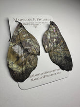 Load image into Gallery viewer, Wing81
