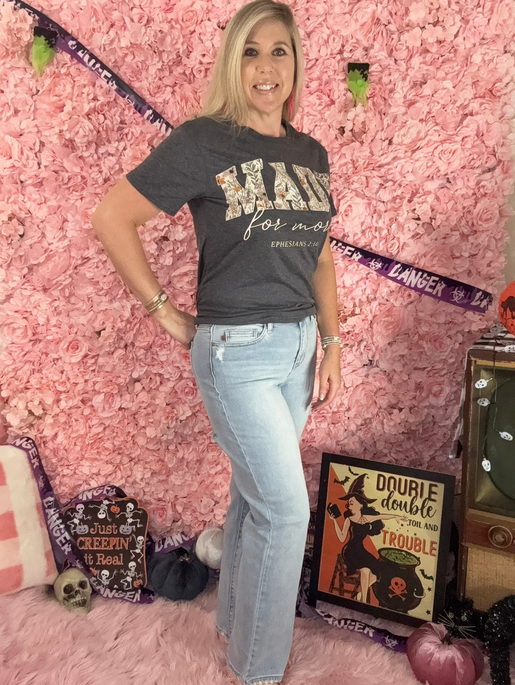 Judy Blue Light Wash Distressed Jeans