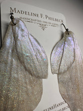 Load image into Gallery viewer, Wing82
