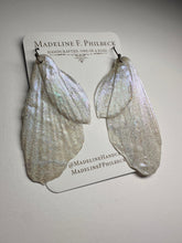 Load image into Gallery viewer, Wing82
