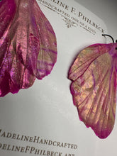 Load image into Gallery viewer, Wing73
