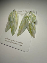 Load image into Gallery viewer, Wing179
