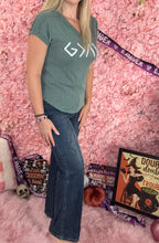 Load image into Gallery viewer, Judy Blue Western Stitch Straight Leg Jeans
