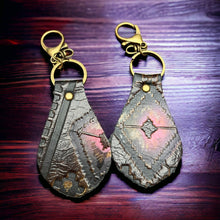 Load image into Gallery viewer, Embossed Leather Key Chain - Magenta
