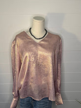 Load image into Gallery viewer, Metallic Long Sleeve Blouse
