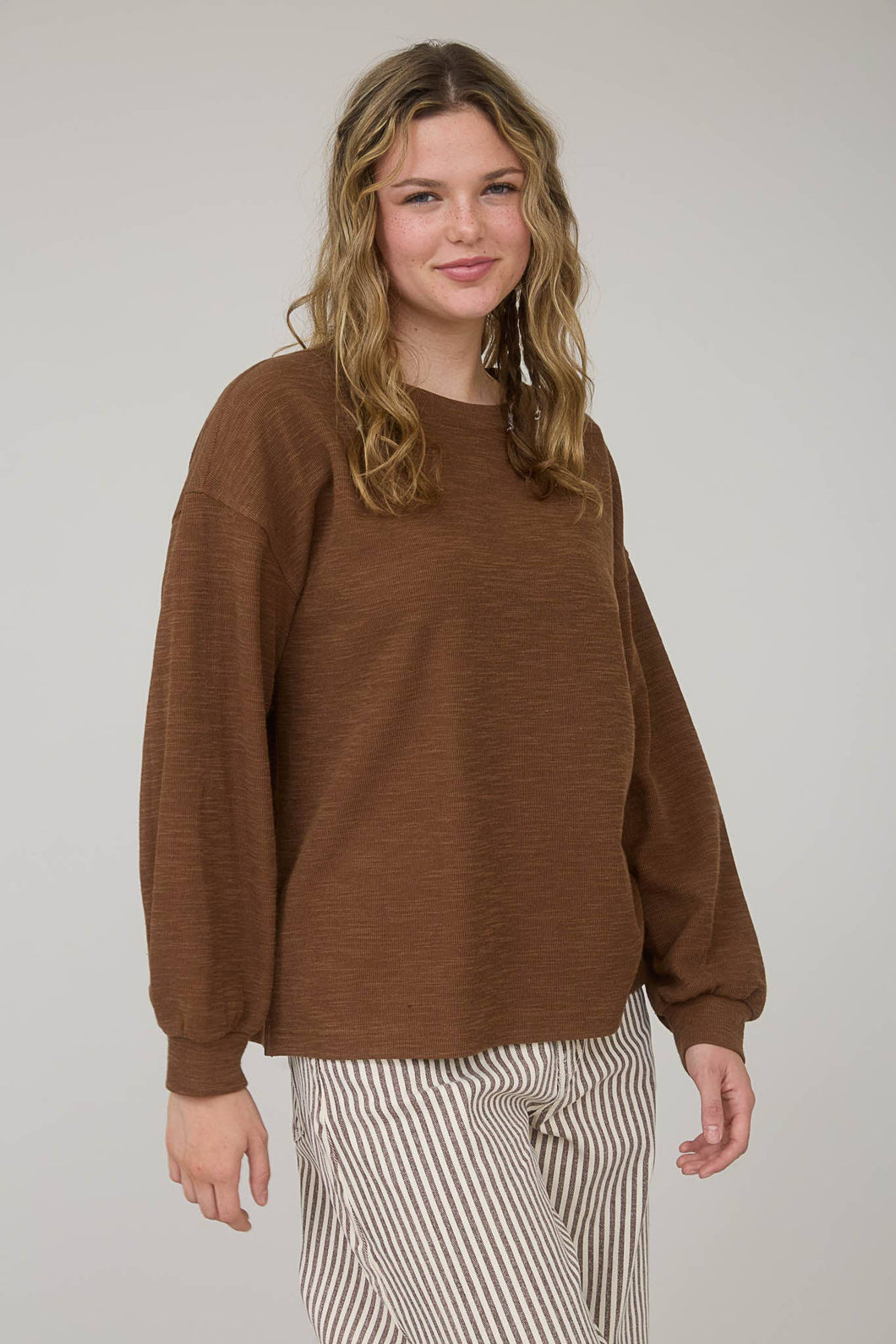 Round Up Raw Edge Marled Knit Top - Brown or Oatmeal