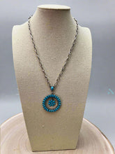 Load image into Gallery viewer, Western Faux Turquoise Flower Cluster Necklace - 18 inch
