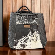 Load image into Gallery viewer, Wrangler Black and White Hair on Hide Backpack
